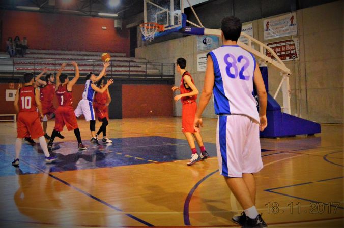 WhatsApp Image 2017-11-19 at 10.25.29.jpeg